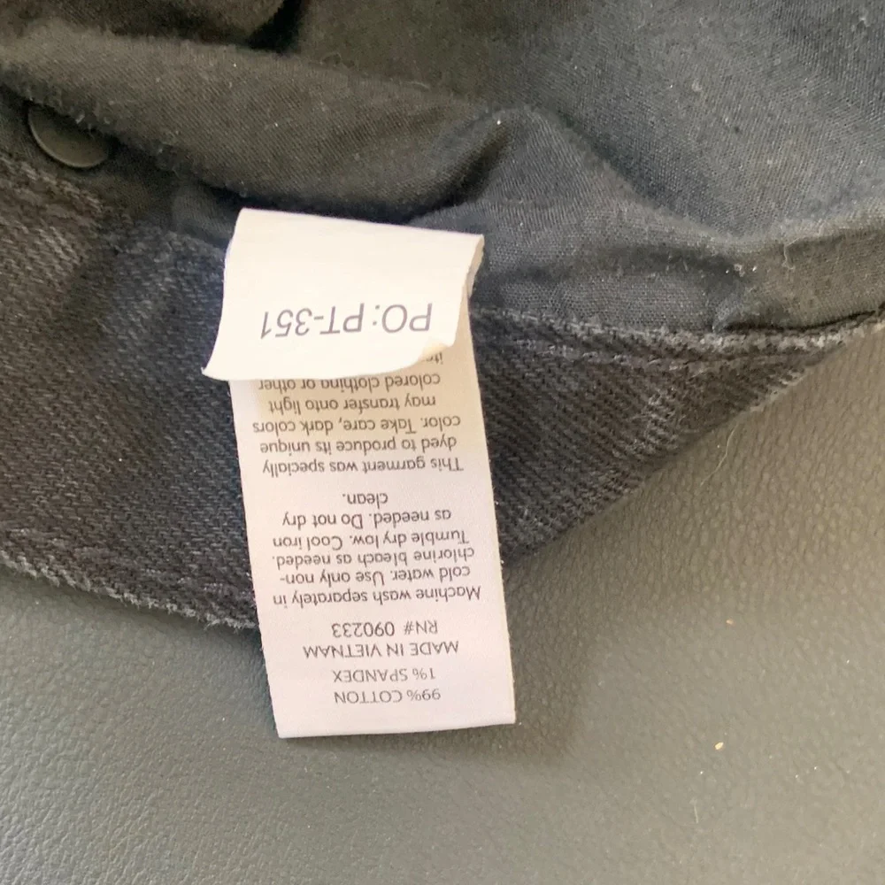 PacSun Stacked Skinny Jeans 36x32 Distressed Black Wash